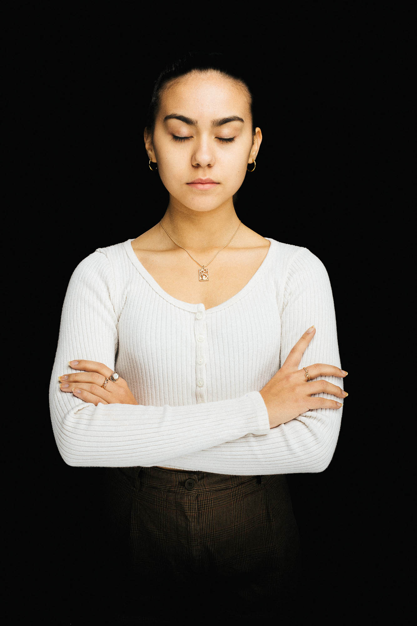 Export x3 Headshots Alexander05972 Capture 2